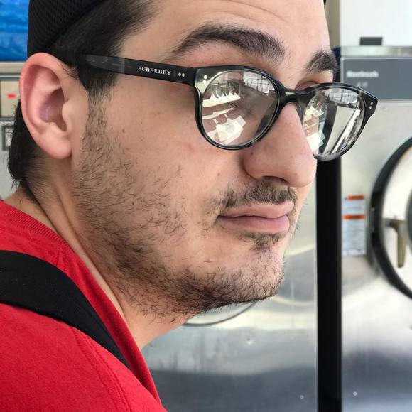Poshmark profile picture for @skittish